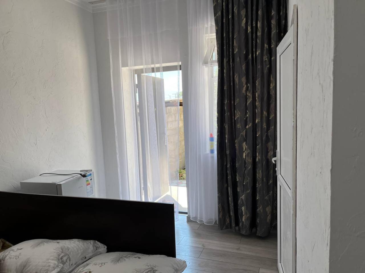 Tamchy "Bilim" Guest House מראה חיצוני תמונה