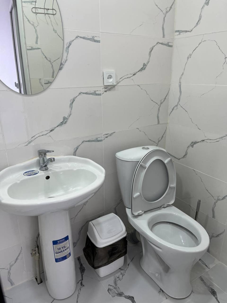 Tamchy "Bilim" Guest House מראה חיצוני תמונה